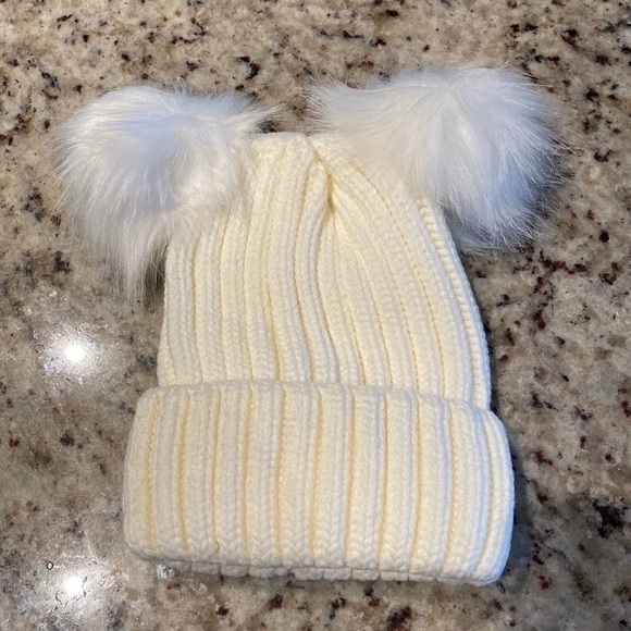 White Knitted Pom Pom Beanie - Picture 2 of 5